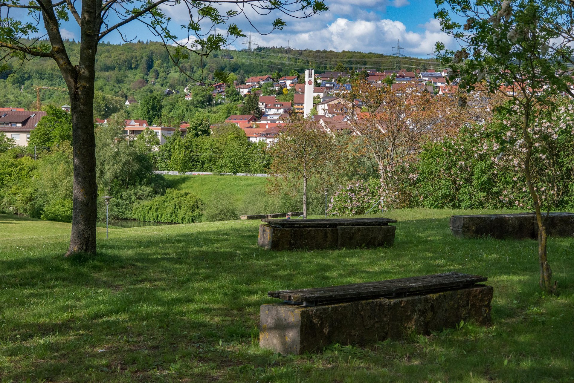 Blick aus dem Heinrich-Meyer-Park zum Ortskern